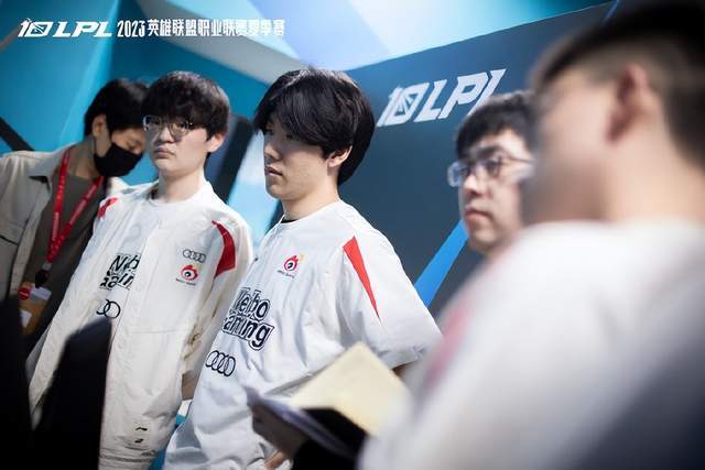 的比賽中 的比賽中