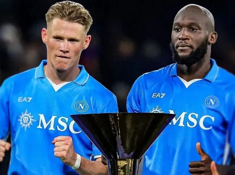 英超赛场上 英超赛场上