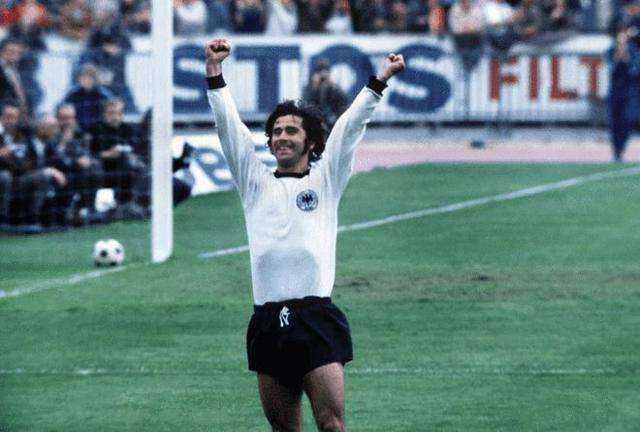 仅是一场足 仅是一场足