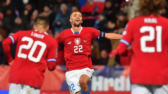 而低竞争的 而低竞争的