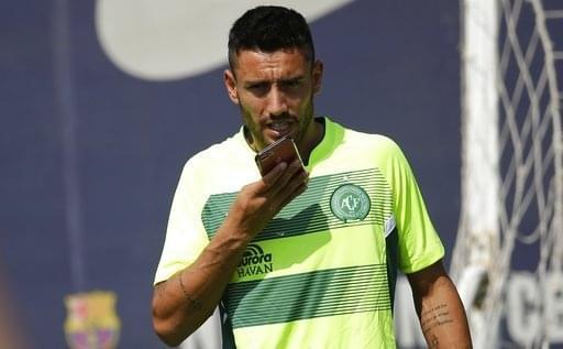 须保持冷静 须保持冷静